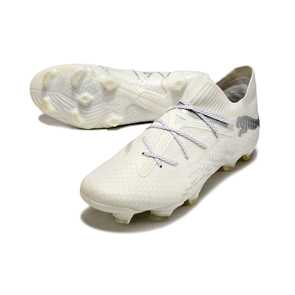 Chuteira Campo Puma Future 7 FG Branca e Prata 