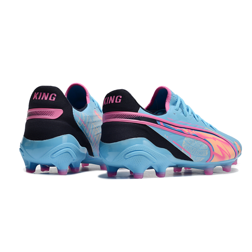 Chuteira Campo Puma King Ultimate FG Azul e Rosa 