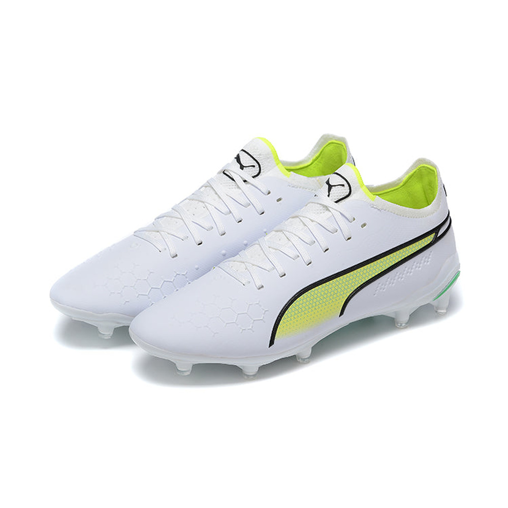 Chuteira Campo Puma King Ultimate FG Branca e Verde 