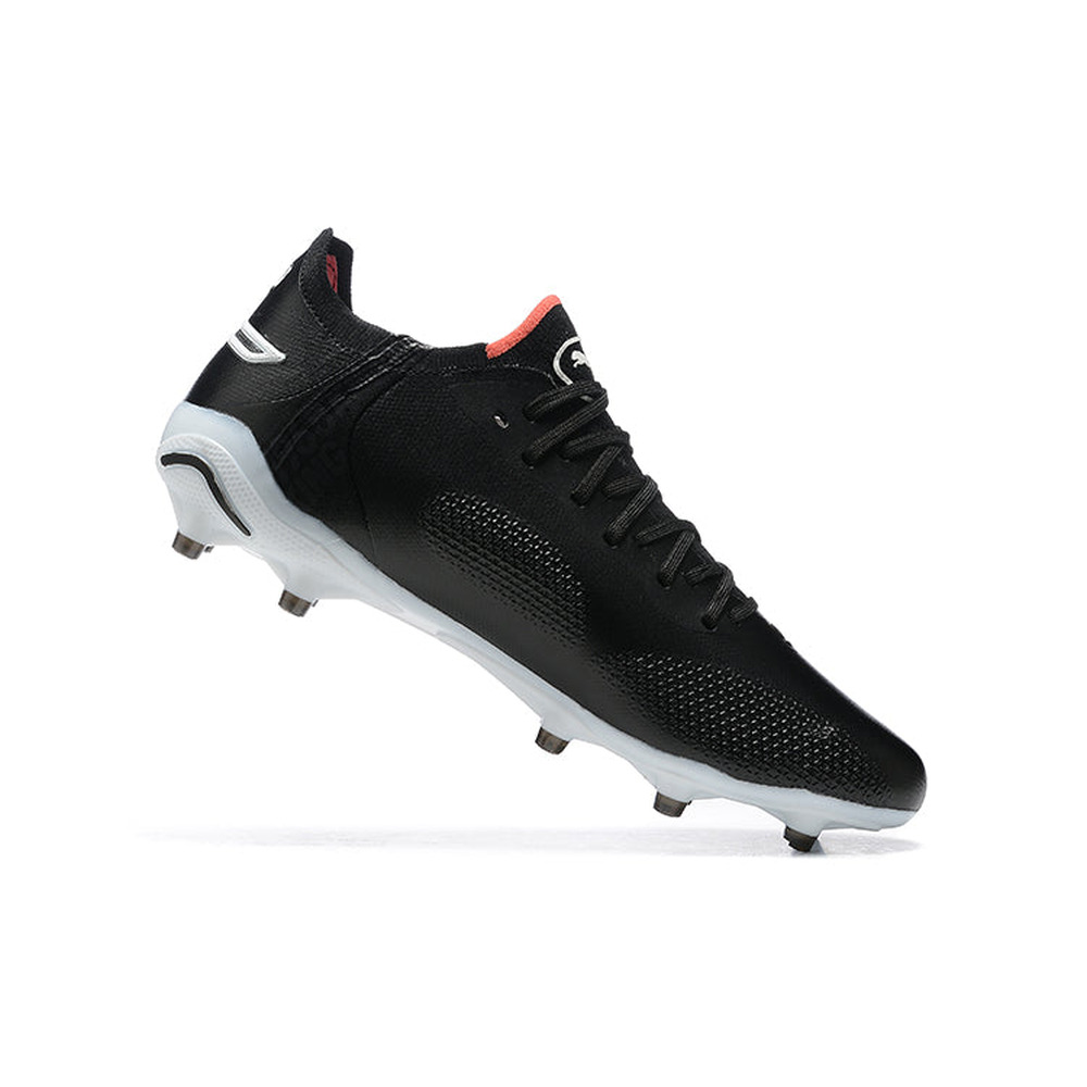 Chuteira Campo Puma King Ultimate FG Preta e Branca 
