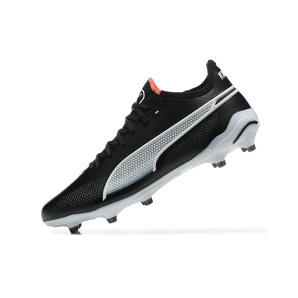 Chuteira Campo Puma King Ultimate FG Preta e Branca 