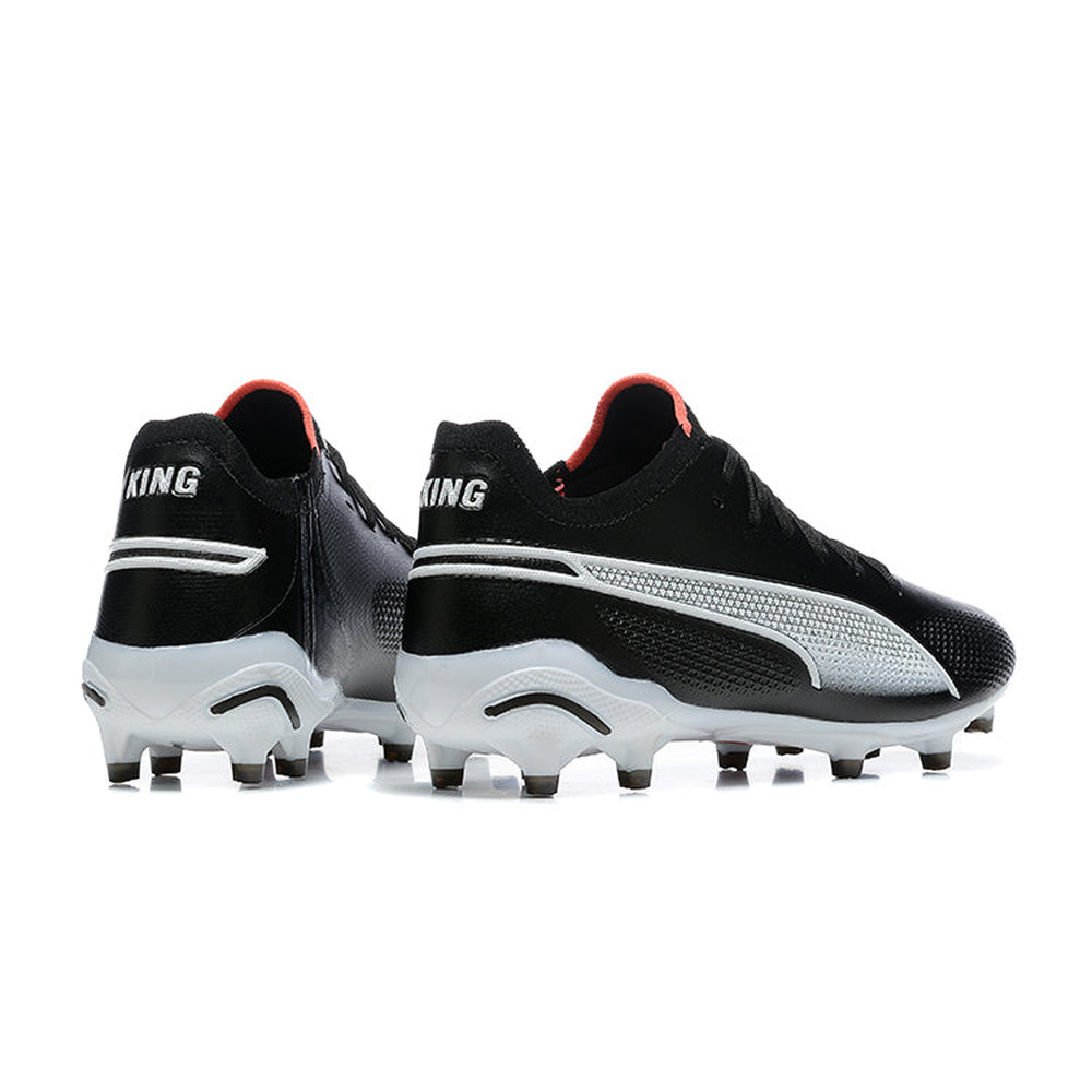 Chuteira Campo Puma King Ultimate FG Preta e Branca 