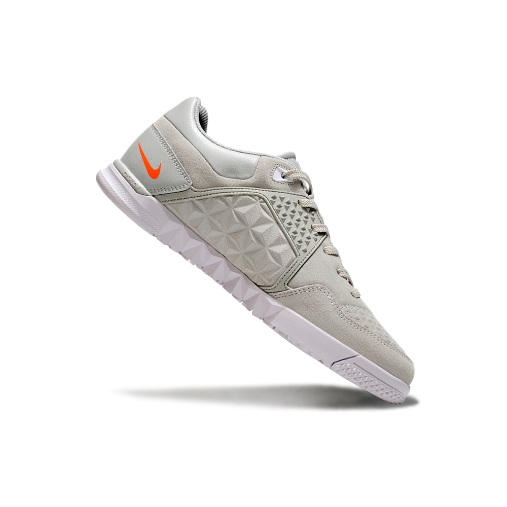 Chuteira Futsal Nike 5 StreetGato IC Branco, Preto e Laranja