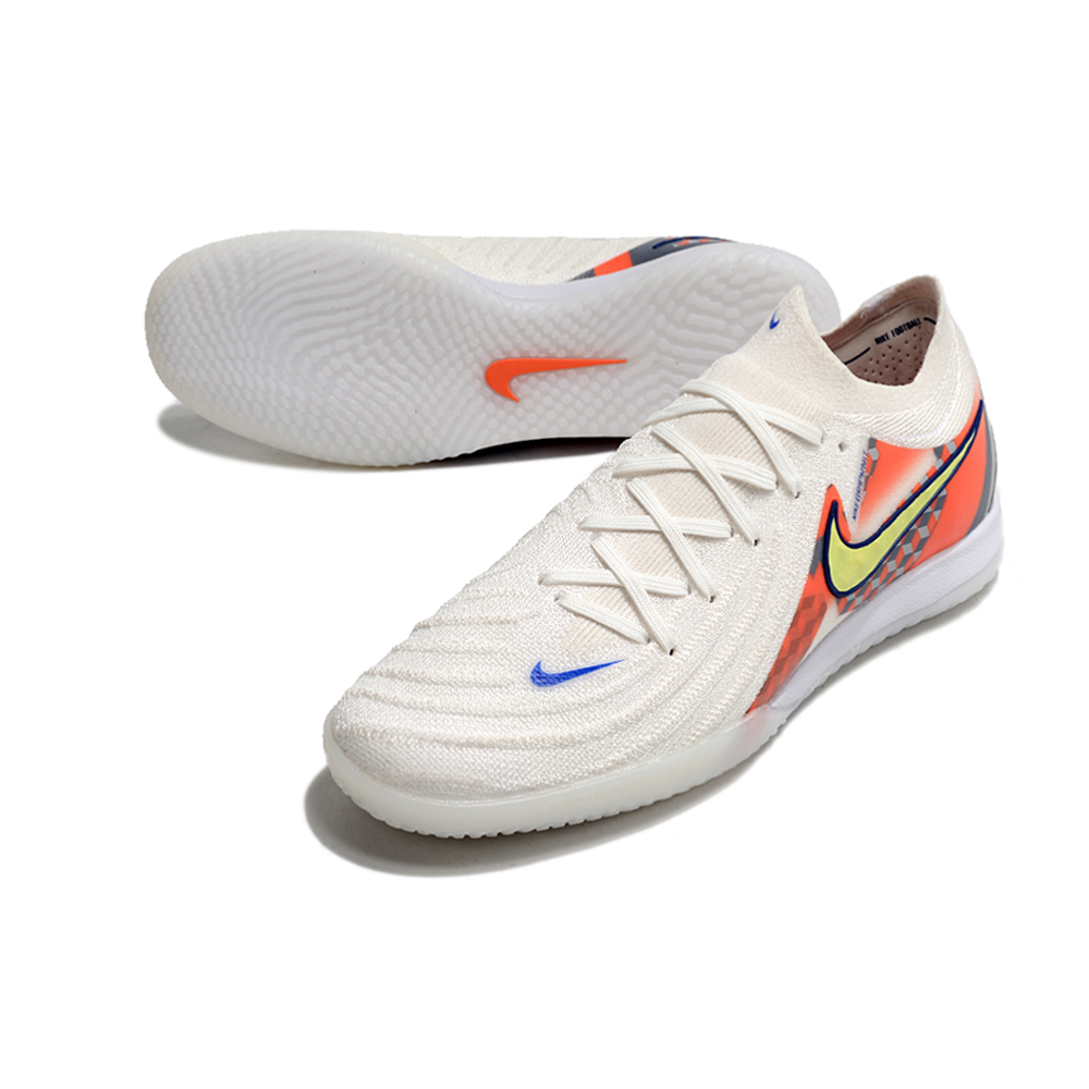 Chuteira Futsal Nike Phantom GX 2 Elite IC Branca, Cinza e Vermelho 
