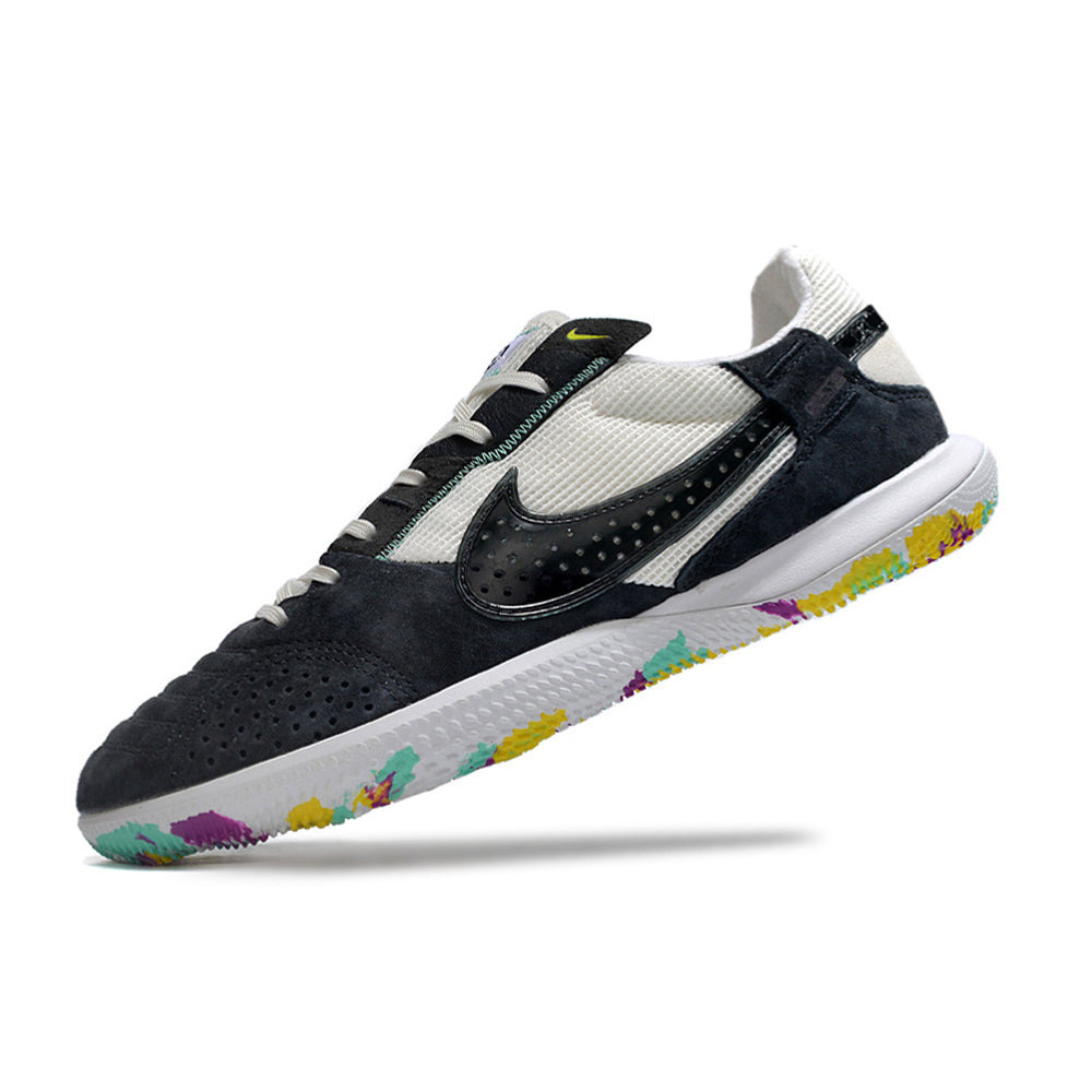 Chuteira Futsal Nike StreetGato IC Preta e Branca