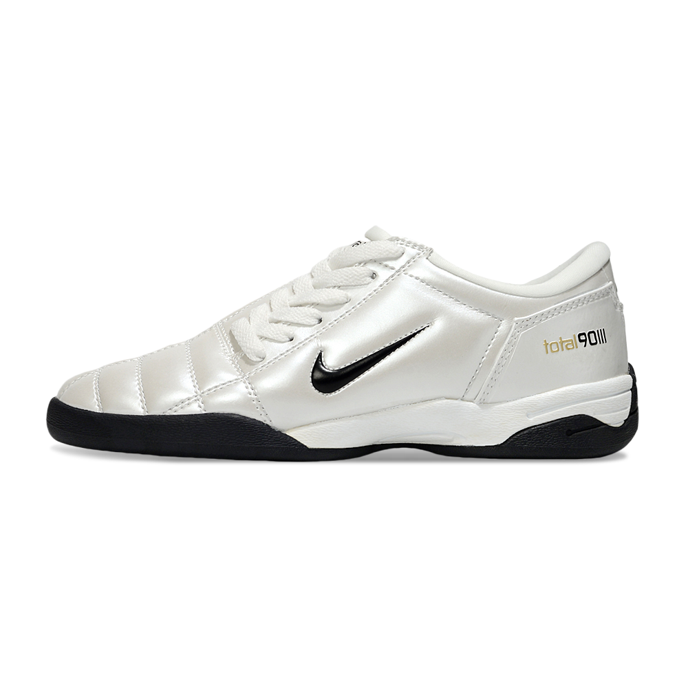 Chuteira Futsal Nike Total 90 IC Branco e Preto