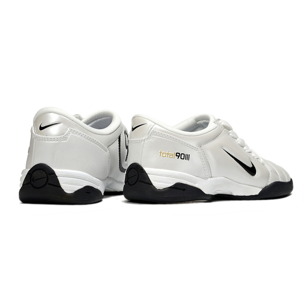 Chuteira Futsal Nike Total 90 IC Branco e Preto
