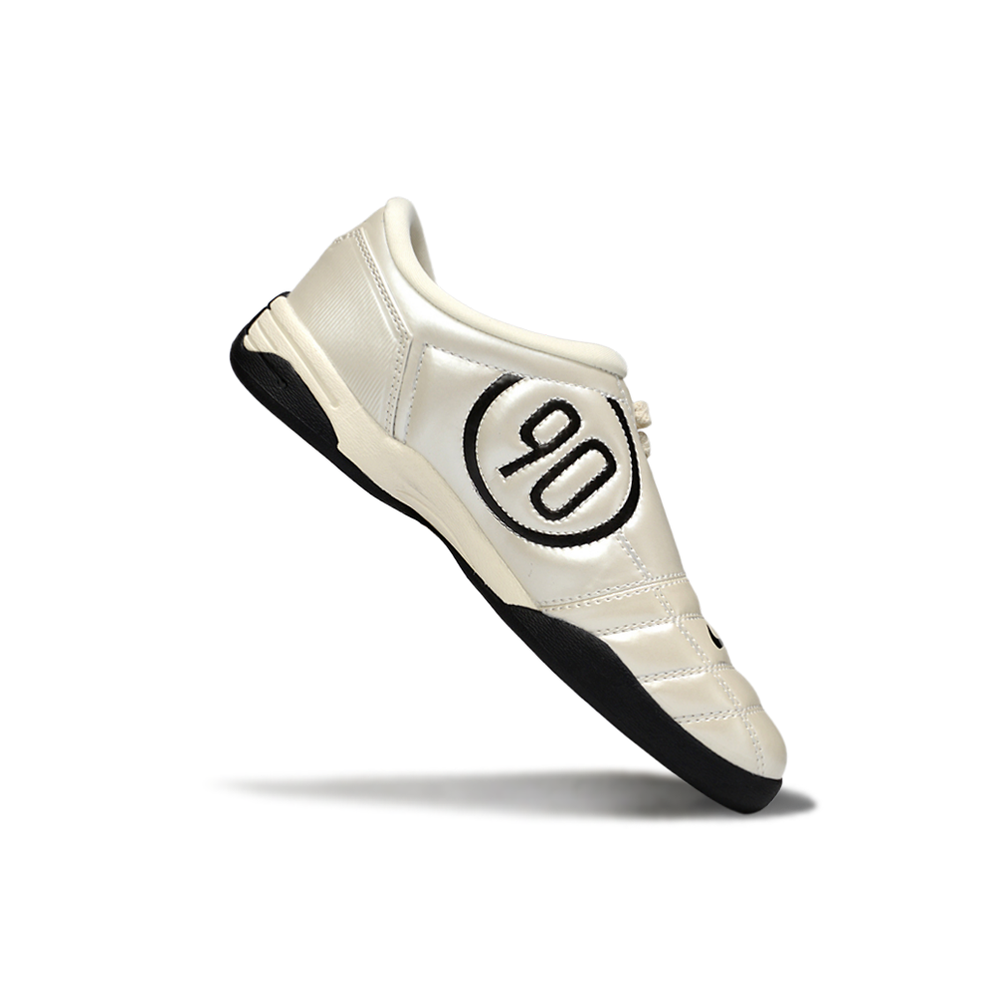 Chuteira Futsal Nike Total 90 IC Creme e Preto