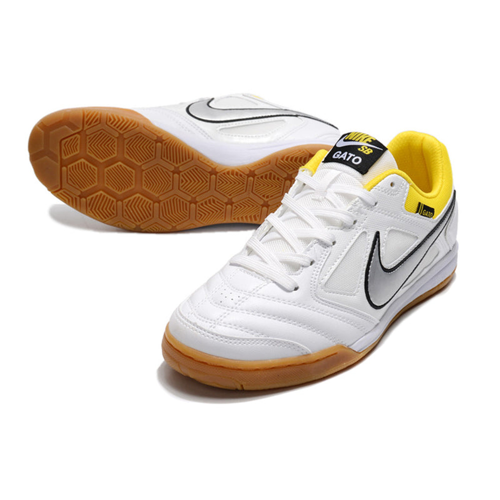 Chuteira Futsal Supreme x Nike SB Gato IC Branca e Preta