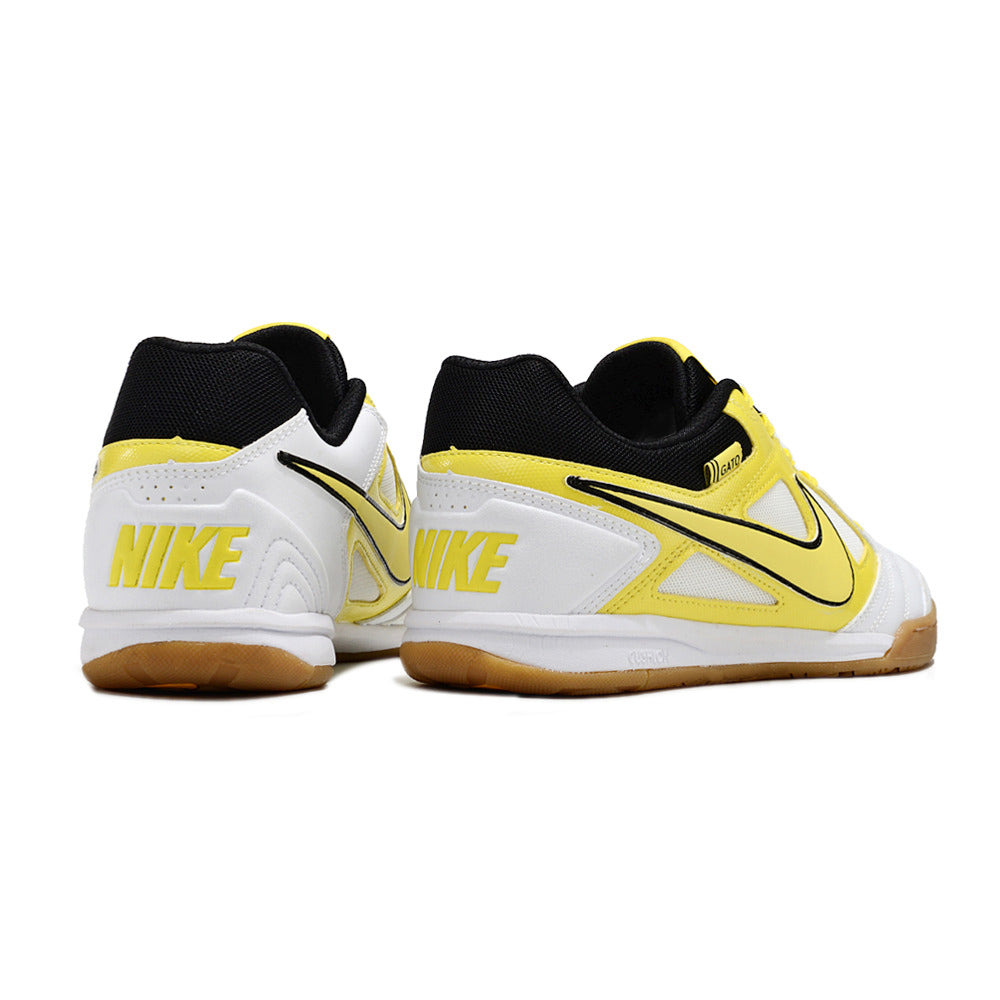 Chuteira Futsal Supreme x Nike SB Gato IC Branca, Amarelo e Preto