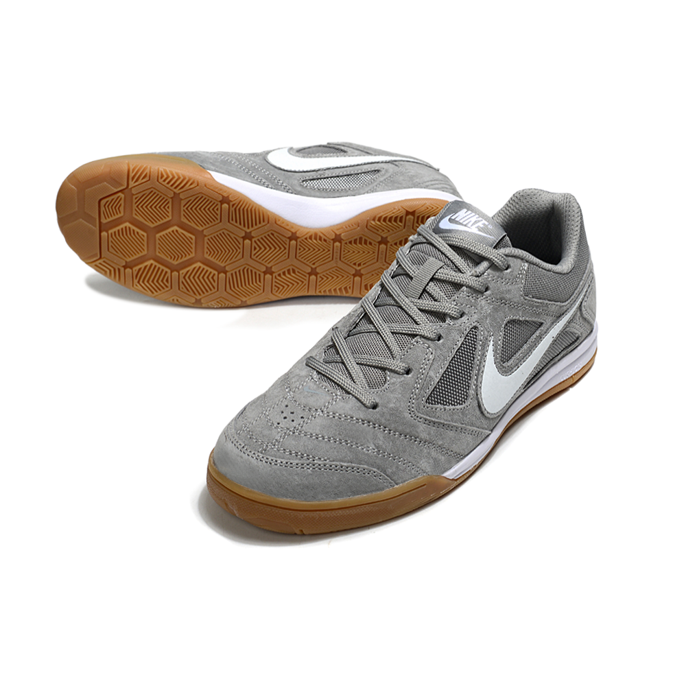 Chuteira Futsal Supreme X Nike SB Gato IC Cinza e Branco
