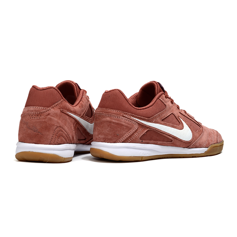 Chuteira Futsal Supreme X Nike SB Gato IC Marrom