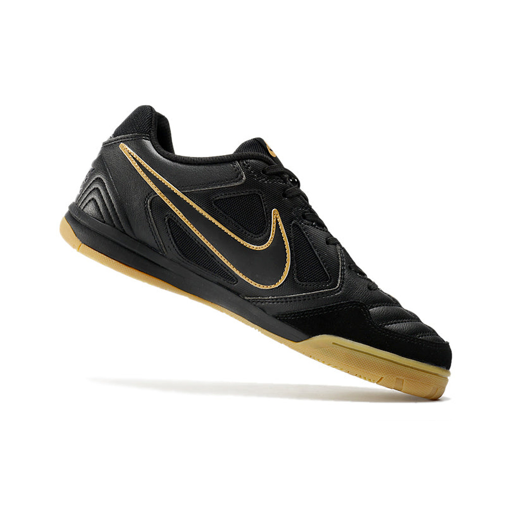 Chuteira Futsal Supreme x Nike SB Gato IC Preta e Dourada