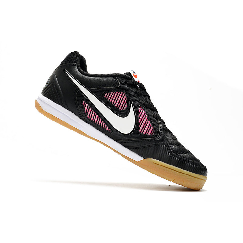 Chuteira Futsal Supreme X Nike SB Gato IC Preta, Branca e Rosa