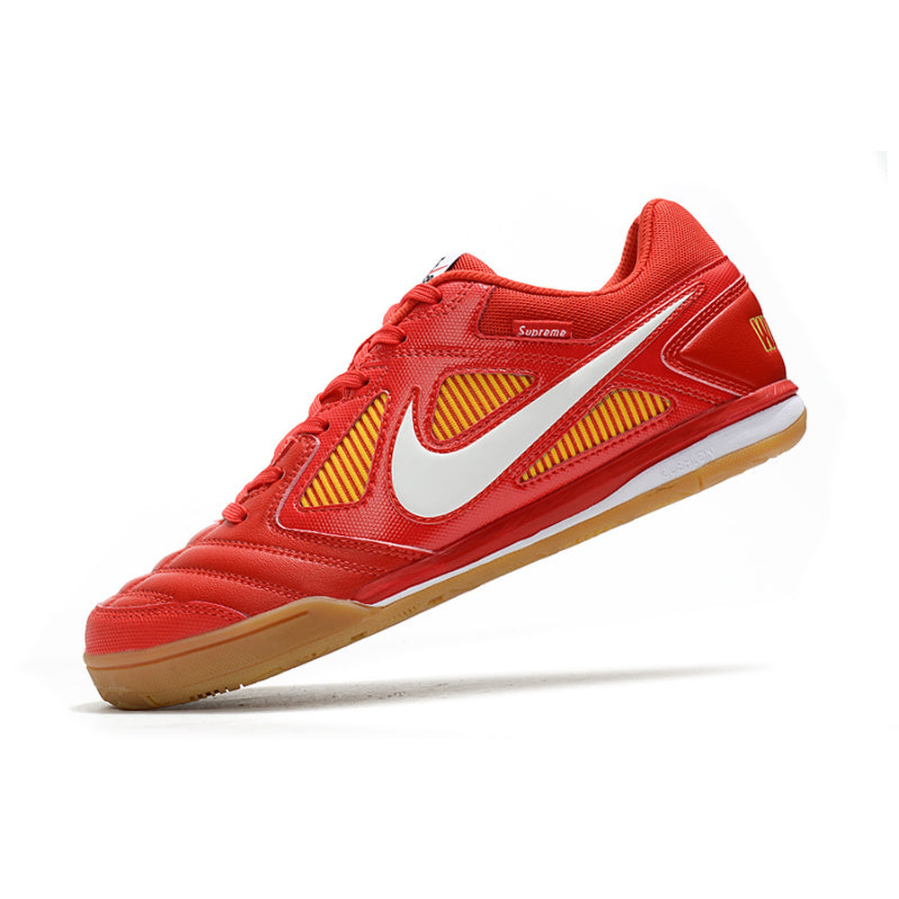 Chuteira Futsal Supreme x Nike SB Gato IC Vermelha, Branca e Amarela