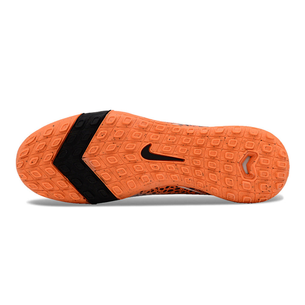 Chuteira Infantil Society Nike Air Zoom Mercurial Superfly 10 Elite TF Branca, Laranja e Preto 