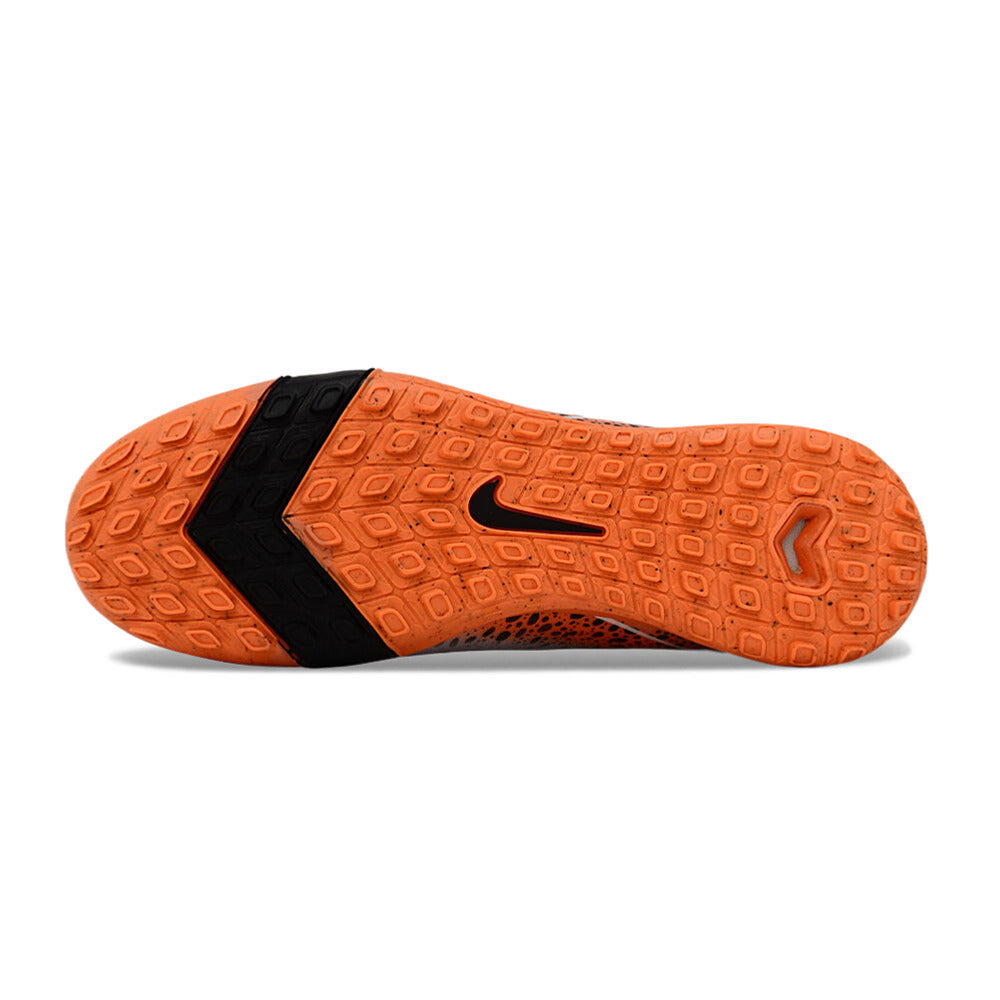 Chuteira Infantil Society Nike Air Zoom Mercurial Vapor 16 Elite TF Branca, Laranja e Preto 