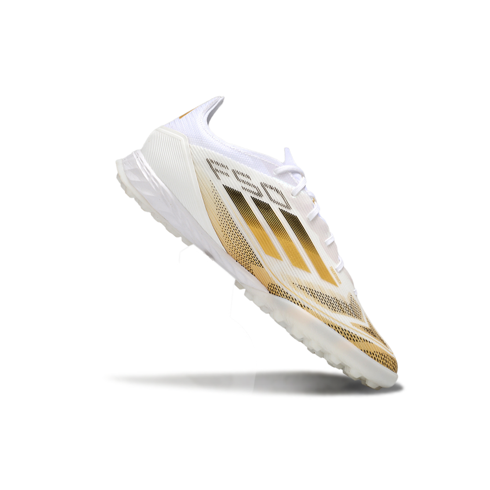 Chuteira Society Adidas F50 TF Branca e Dourada