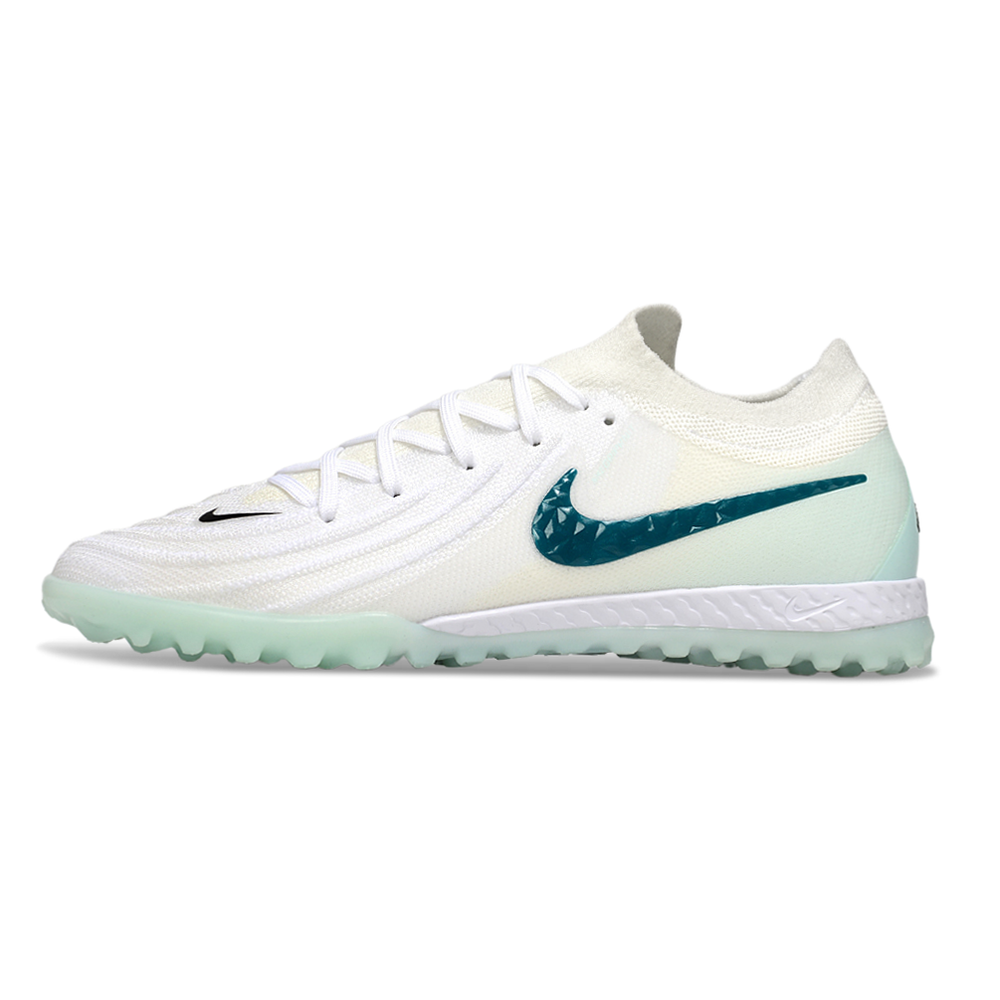 Chuteira Society Nike Phantom GX 2 Elite TF Branca e Verde "Chromatic"