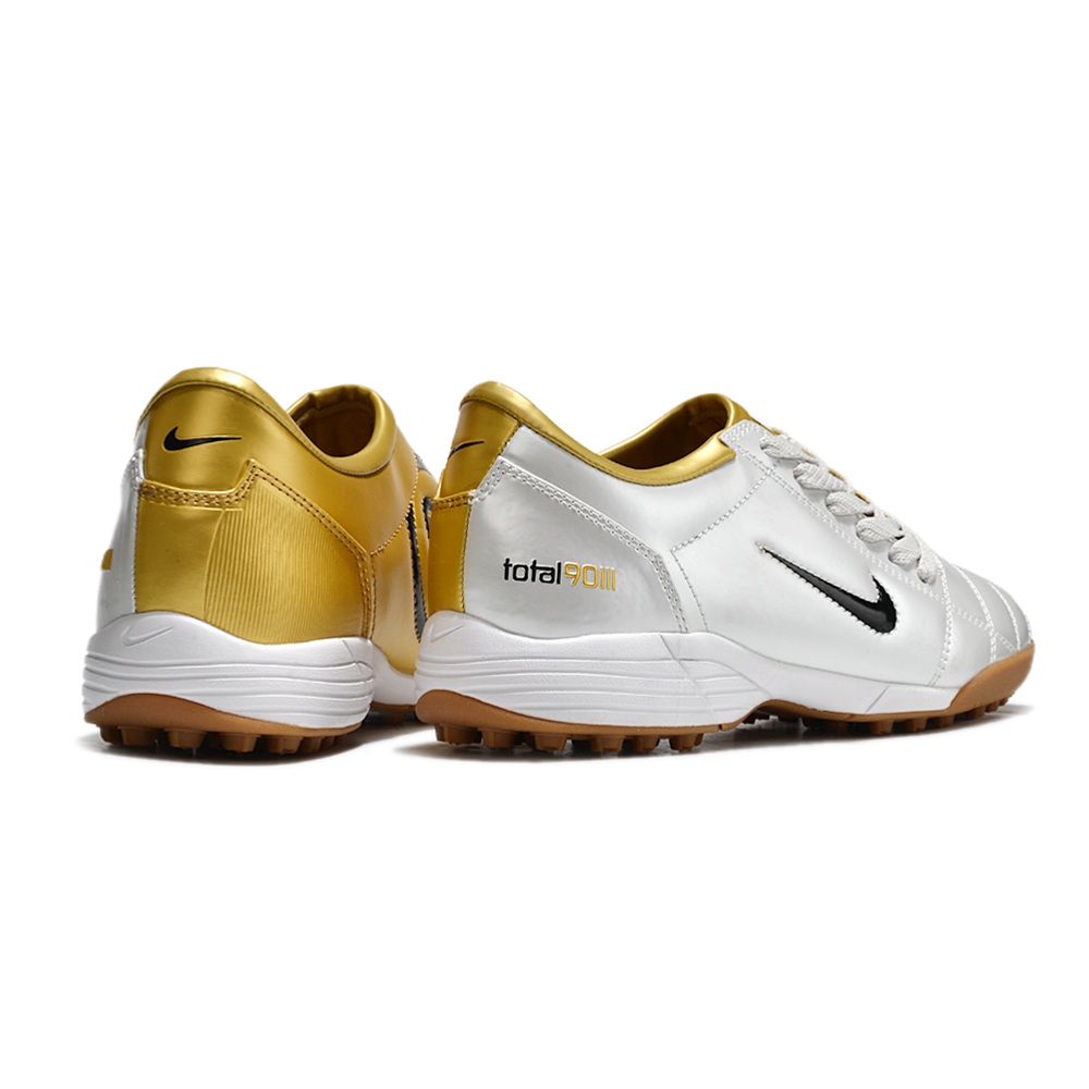 Chuteira Society Nike Total 90 TF Branca e Dourada