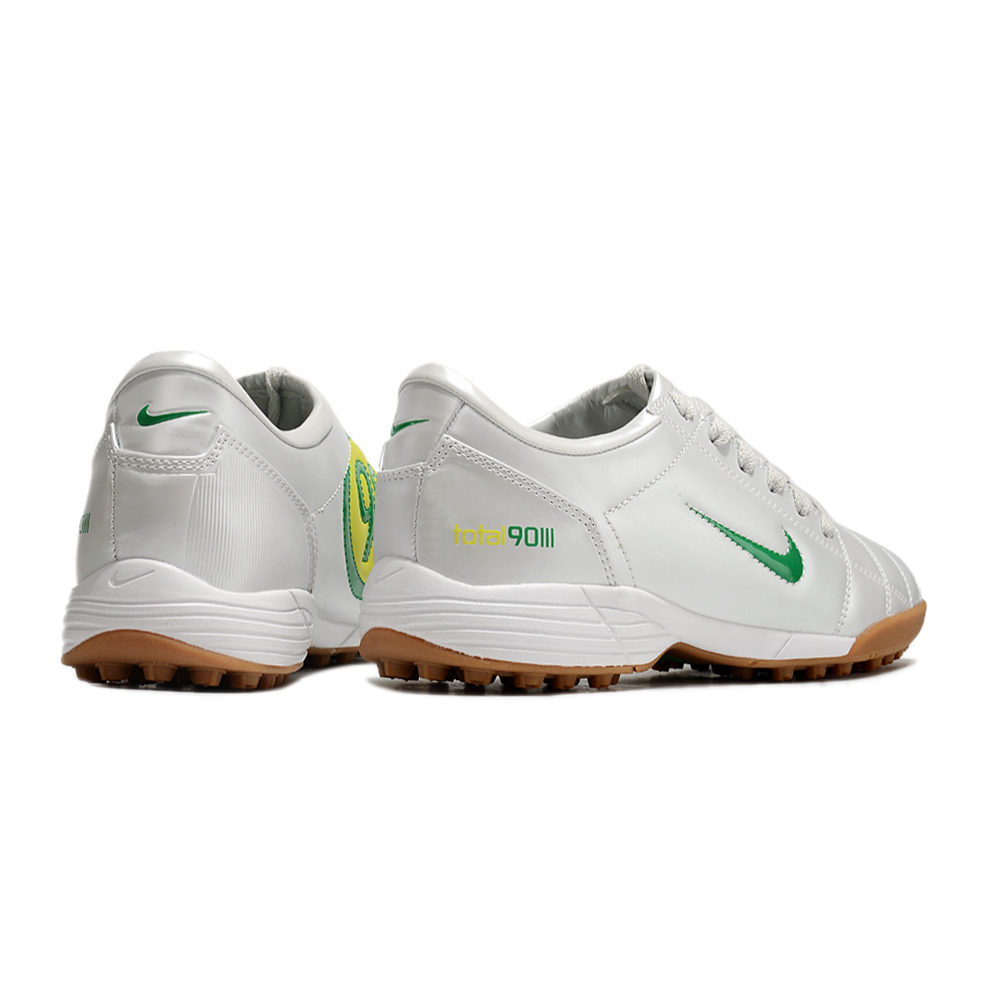 Chuteira Society Nike Total 90 TF Branca e Verde