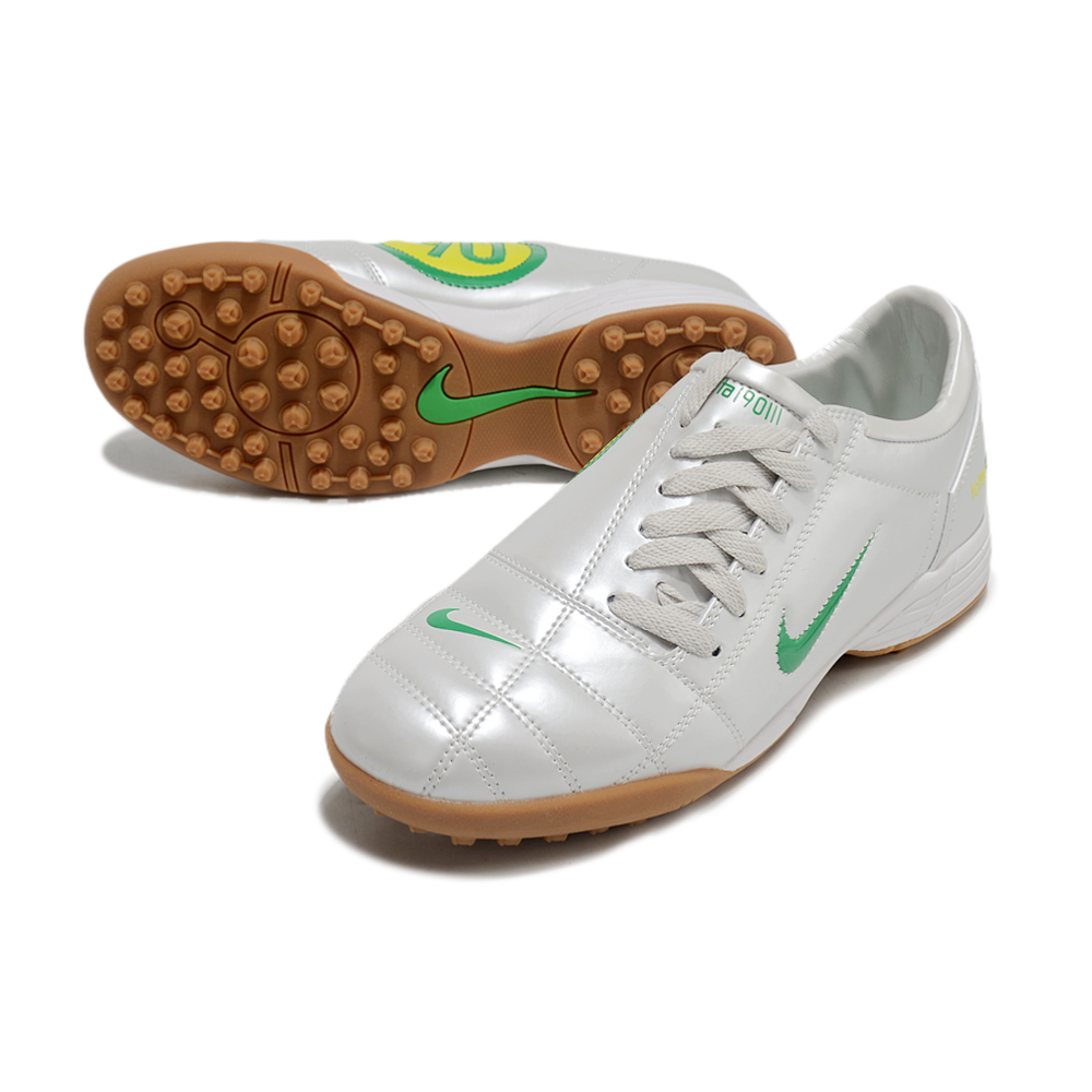 Chuteira Society Nike Total 90 TF Branca e Verde