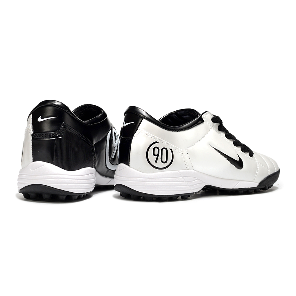 Chuteira Society Nike Total 90 TF Branco e Preto