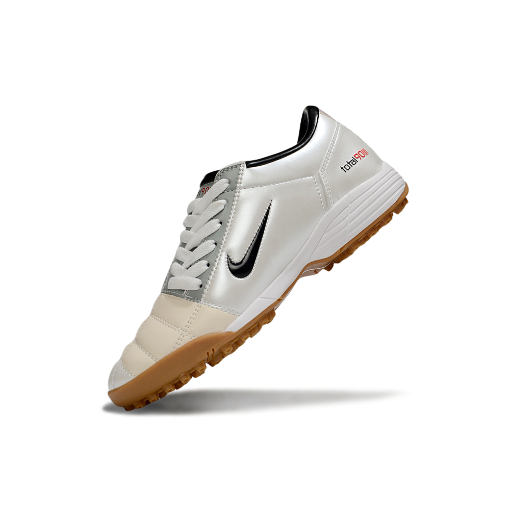 Chuteira Society Nike Total 90 TF Branco, Bege e Cinza