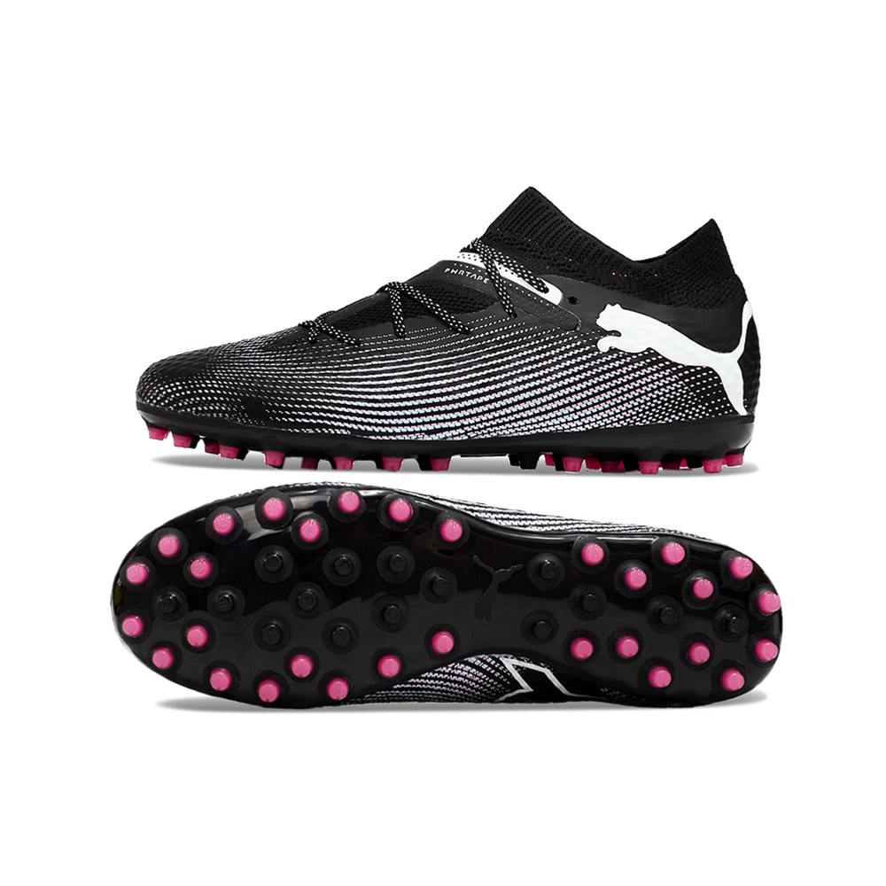 Chuteira Society Puma Future 7 MG Preta e Rosa