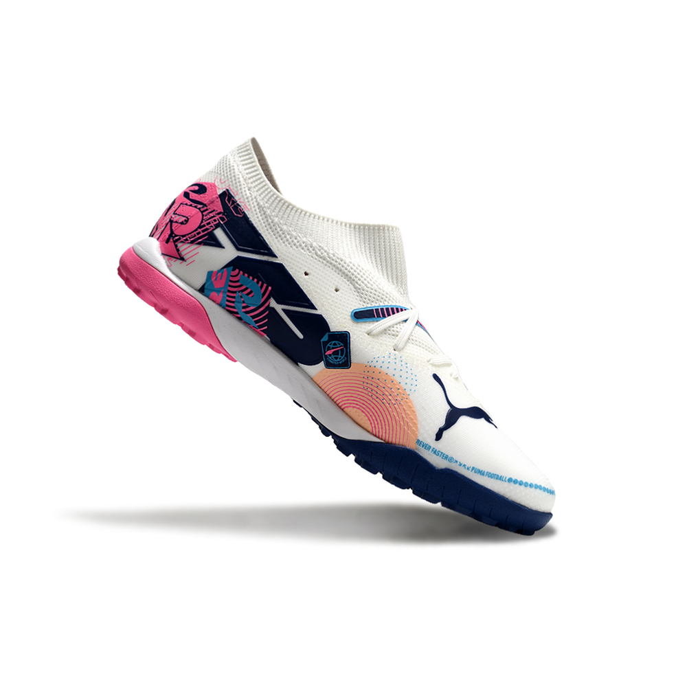 Chuteira Society Puma Future 7 TF Branca, Azul e Rosa 