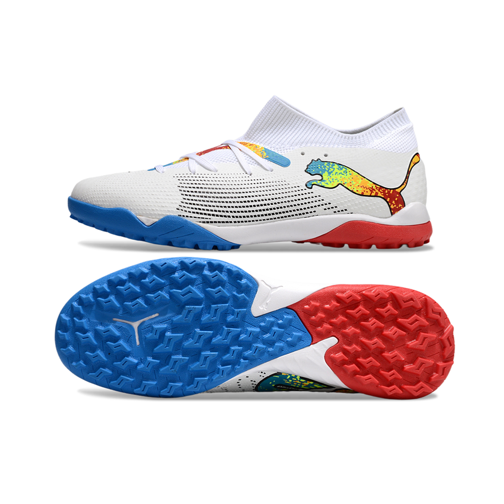 Chuteira Society Puma Future 7 TF Branco, Azul e Vermelho