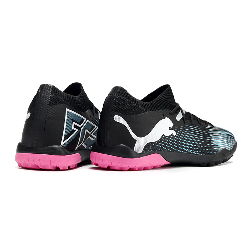 Chuteira Society Puma Future 7 TF Preta e Rosa