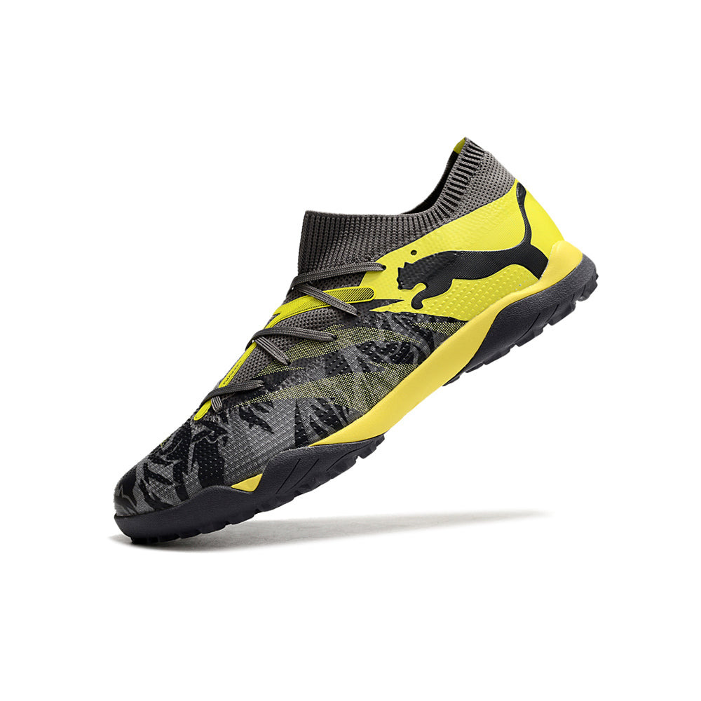 Chuteira Society Puma Future 7 TF Preta e Verde 