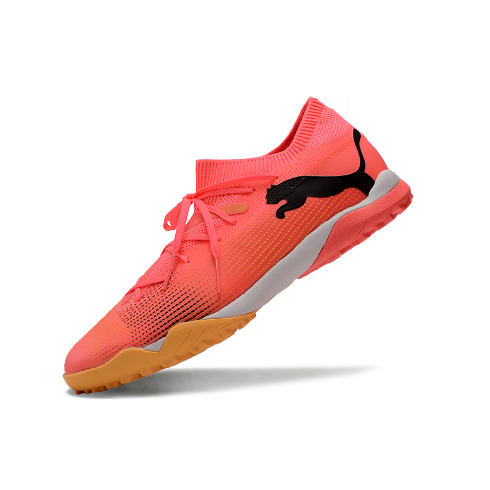 Chuteira Society Puma Future 7 TF Rosa e Amarelo