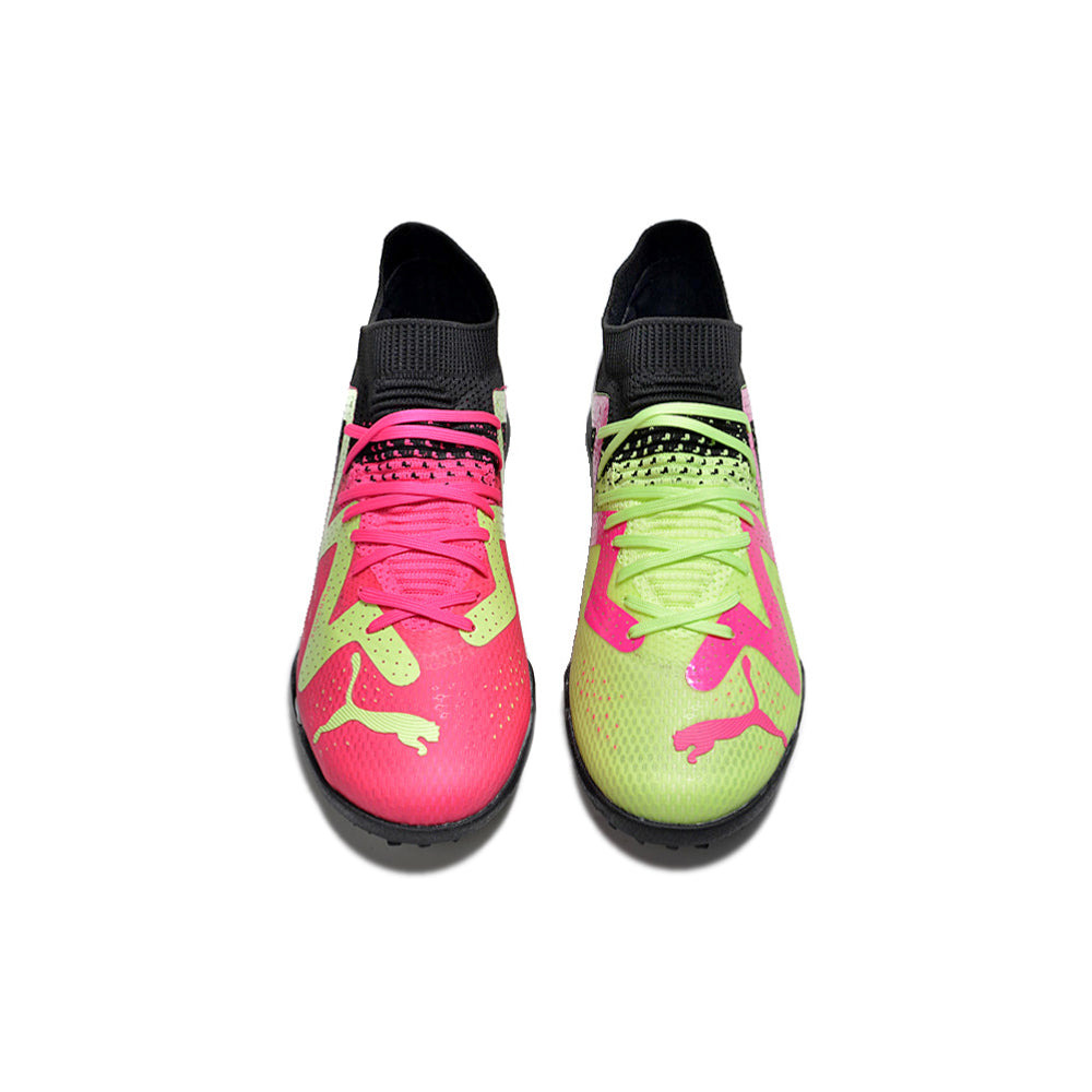 Chuteira Society Puma Future Ultimate TF Preta, Verde e Rosa 
