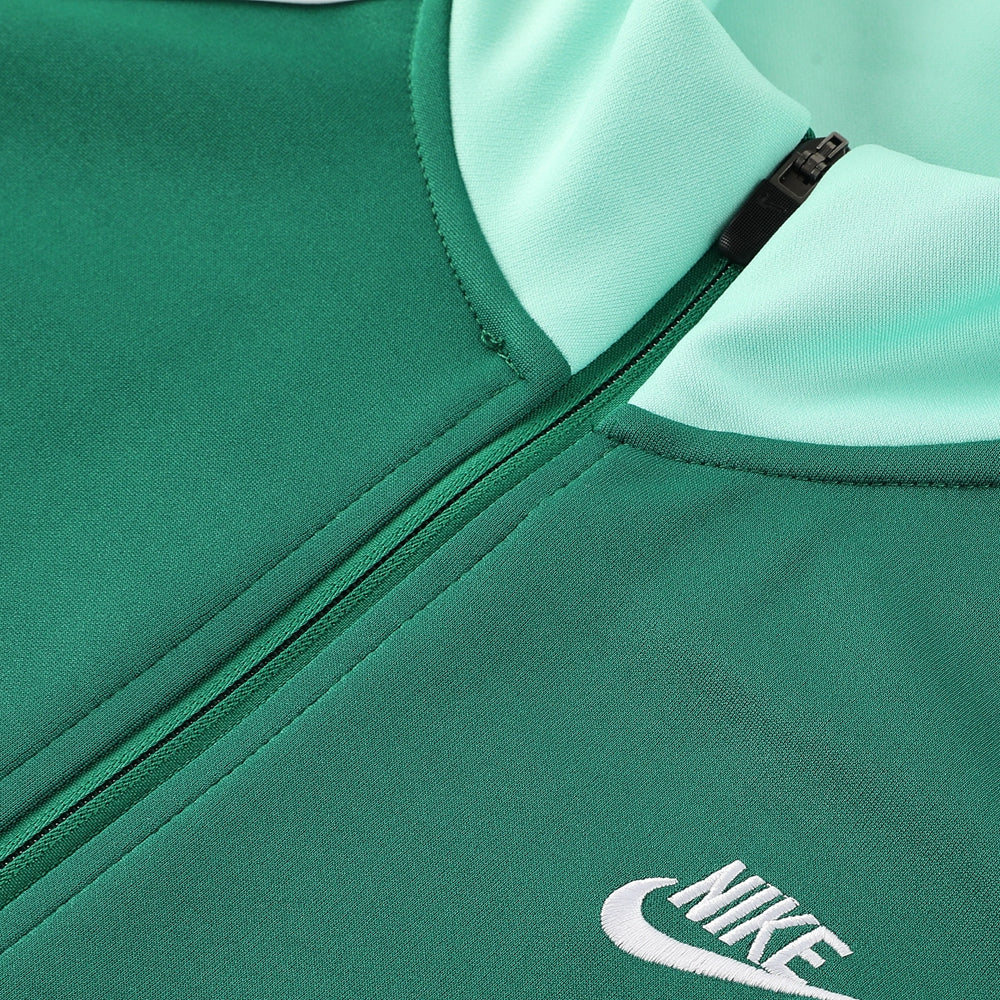 Conjunto de Frio Nike Sportstwear Verde