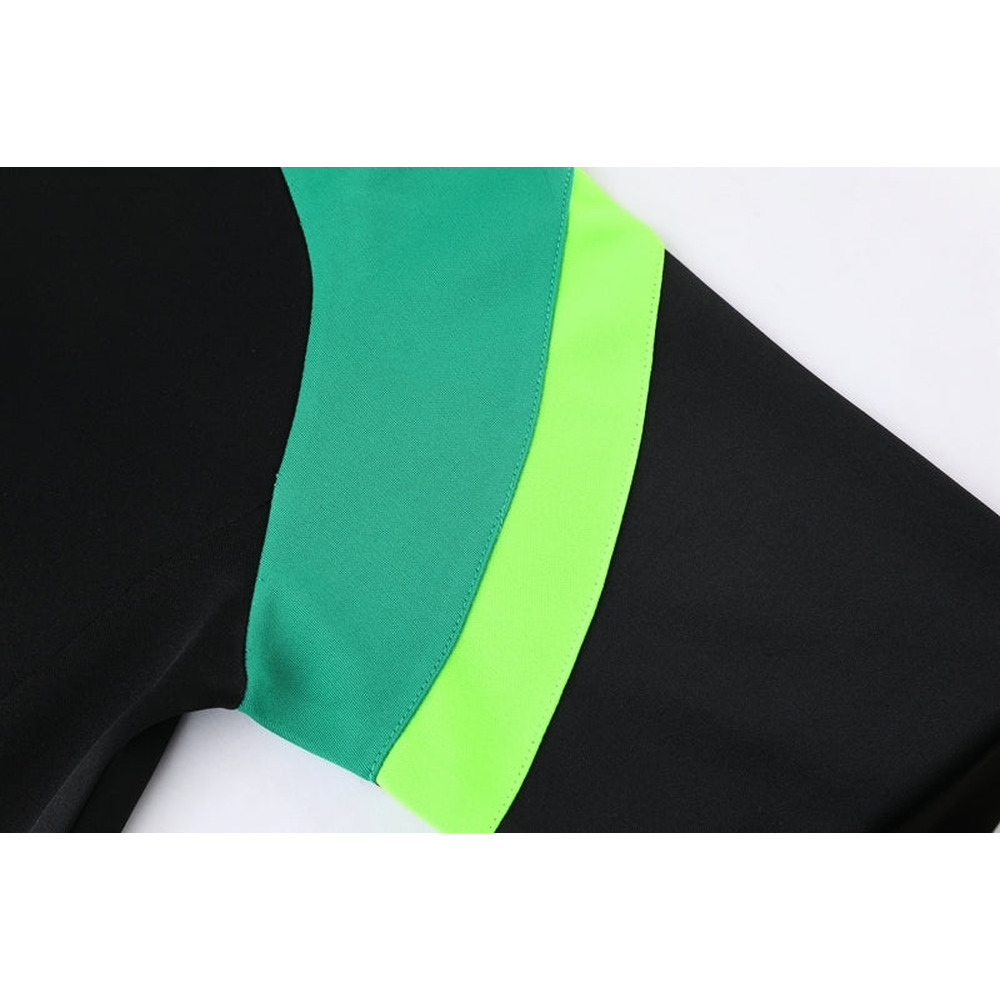 Conjunto de Frio Nike Sportswear Preto, Verde e Neon