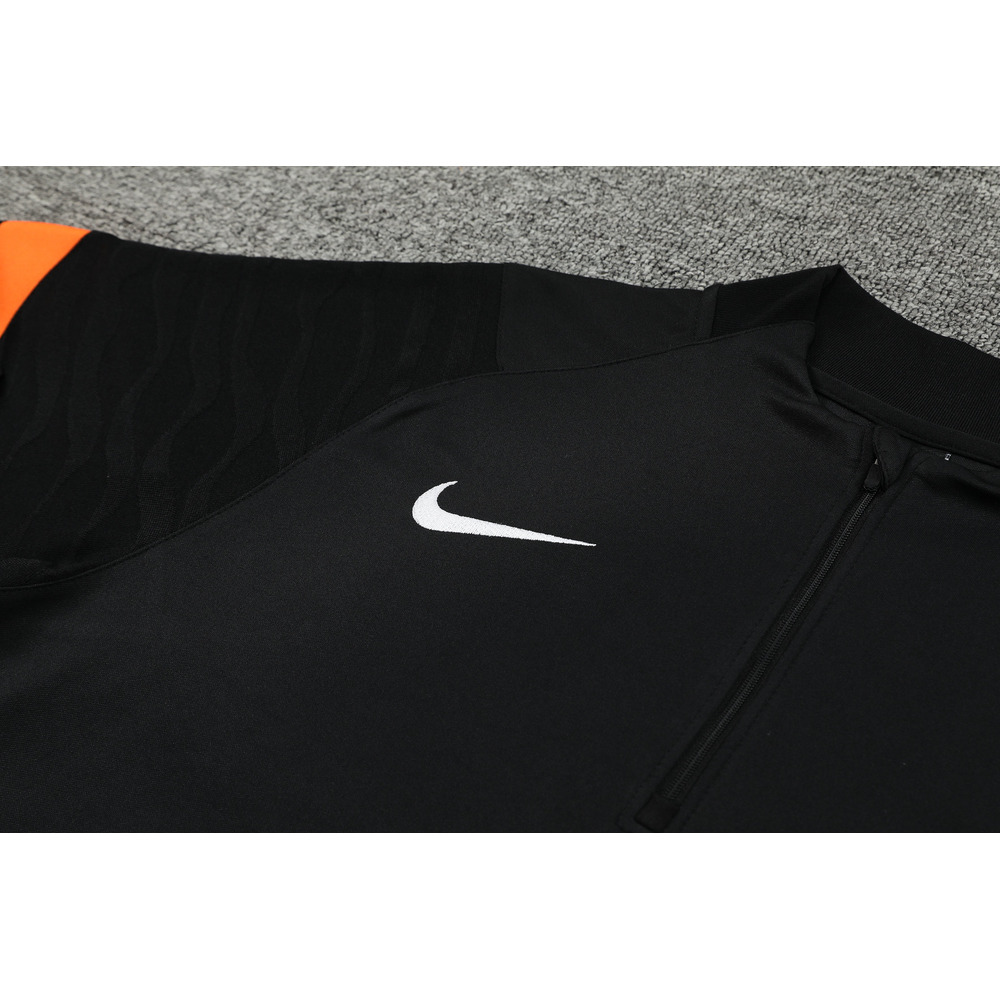 Conjunto de Frio Nike Training Laranja e Preto