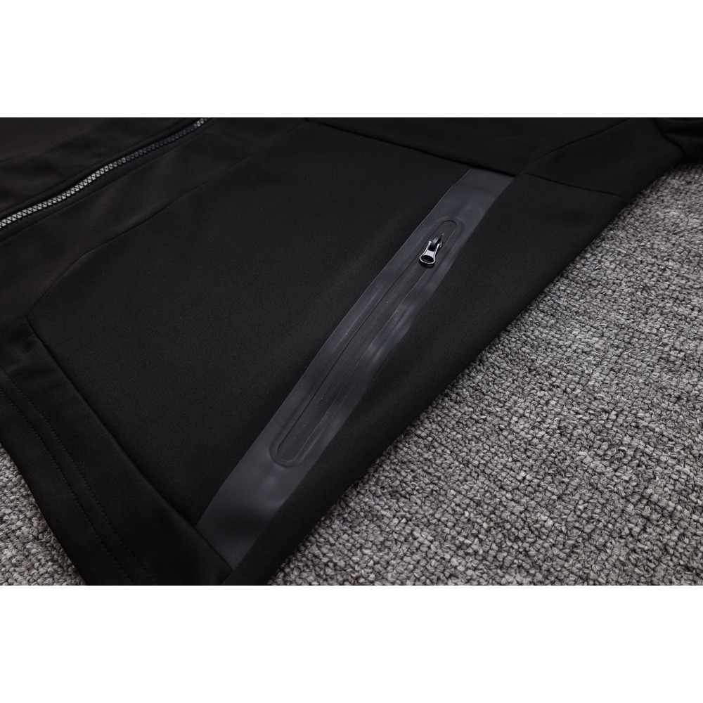 Conjunto de Moletom Adidas Sportswear com Touca Preto