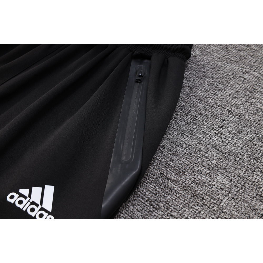 Conjunto de Moletom Adidas Sportswear com Touca Preto
