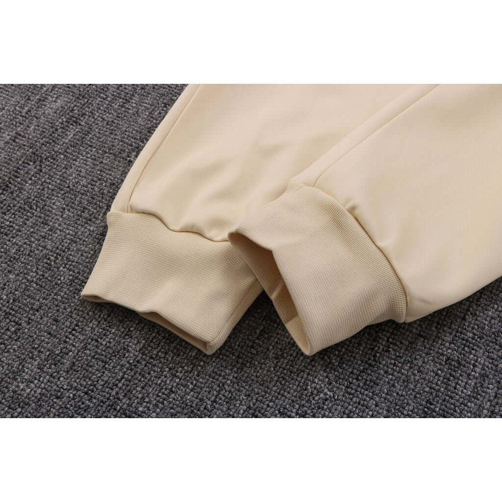 Conjunto de Moletom Nike Sportswear Tech Fleece com Touca Bege e Branco
