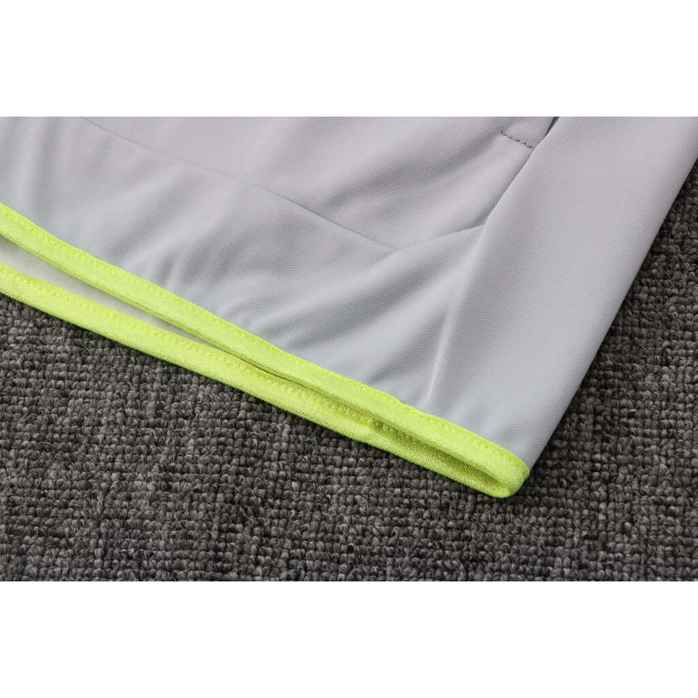 Conjunto de Moletom Nike Sportswear Tech Fleece com Touca Branco e Cinza