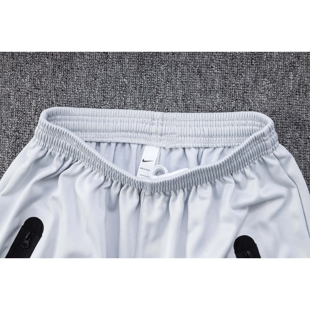 Conjunto de Moletom Nike Sportswear Tech Fleece com Touca Cinza