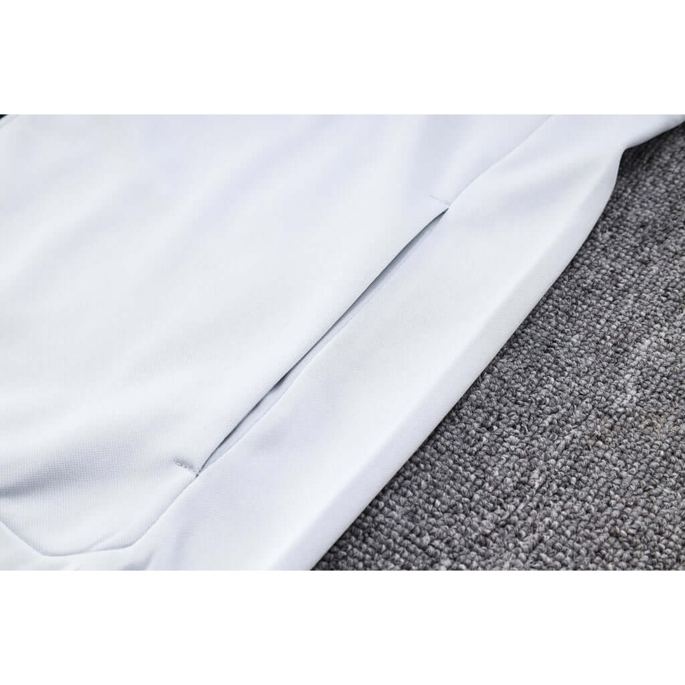 Conjunto de Moletom Nike Sportswear Tech Fleece com Touca Cinza
