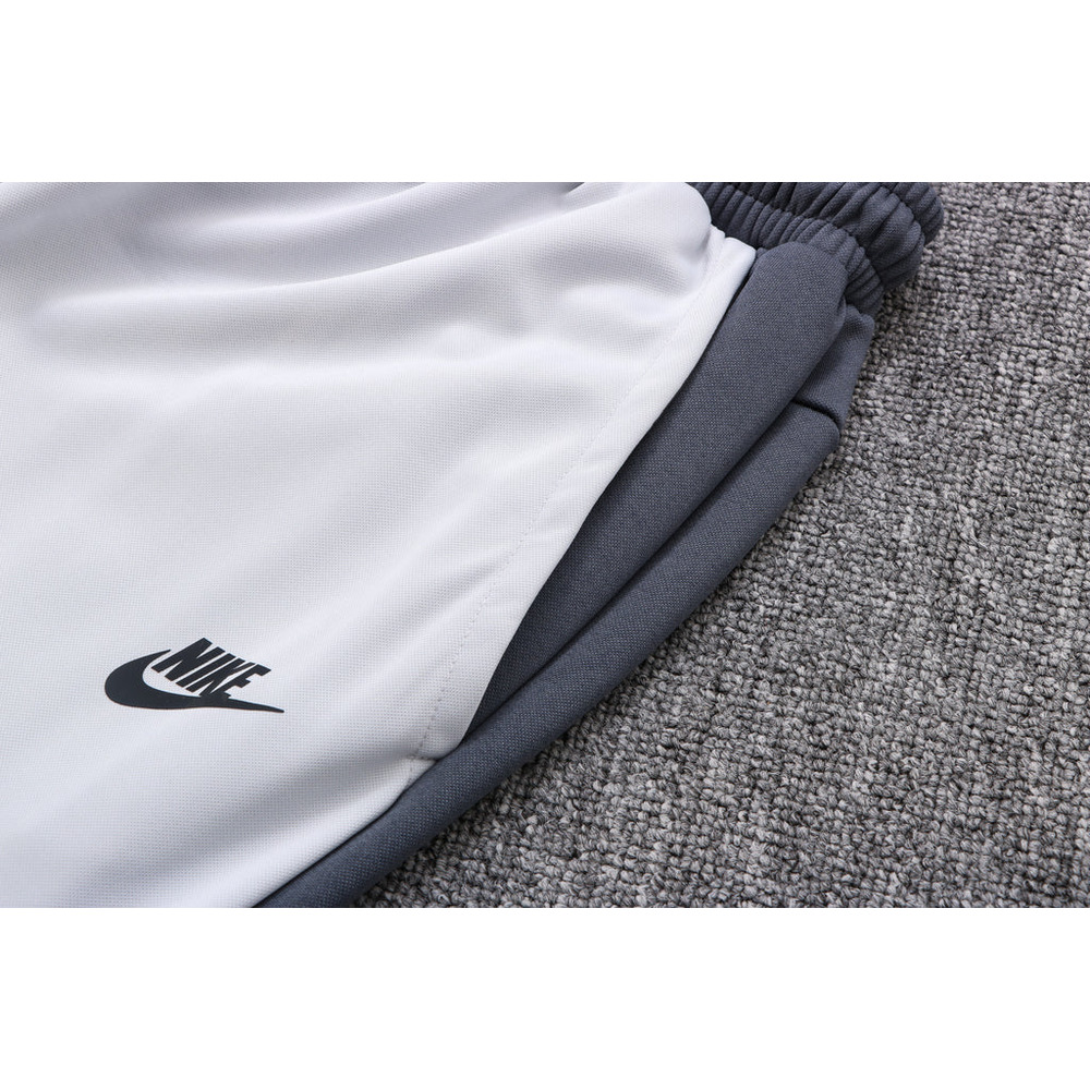 Conjunto de Moletom Nike Sportswear Tech Fleece com Touca Cinza e Branco