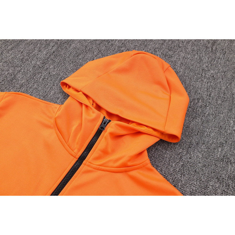 Conjunto de Moletom Nike Sportswear Tech Fleece com Touca Laranja e Branco