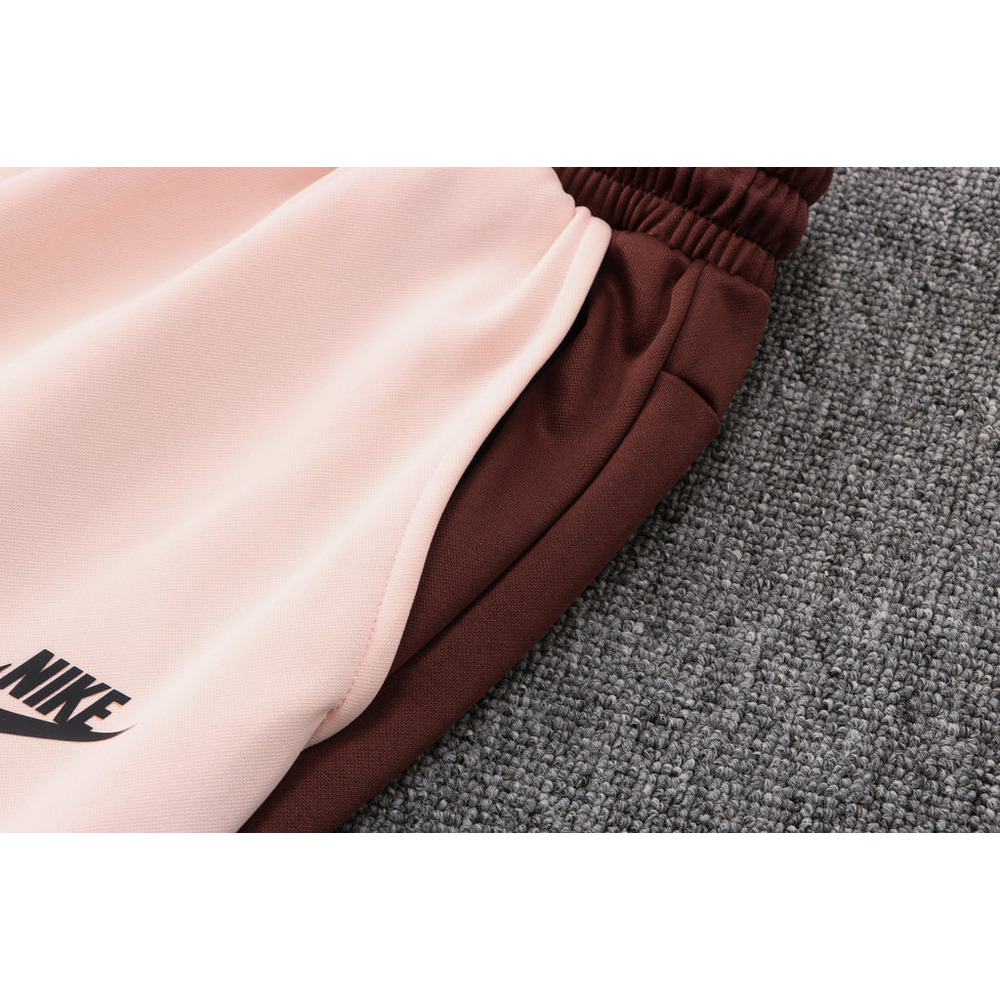 Conjunto de Moletom Nike Sportswear Tech Fleece com Touca Marrom e Rosa