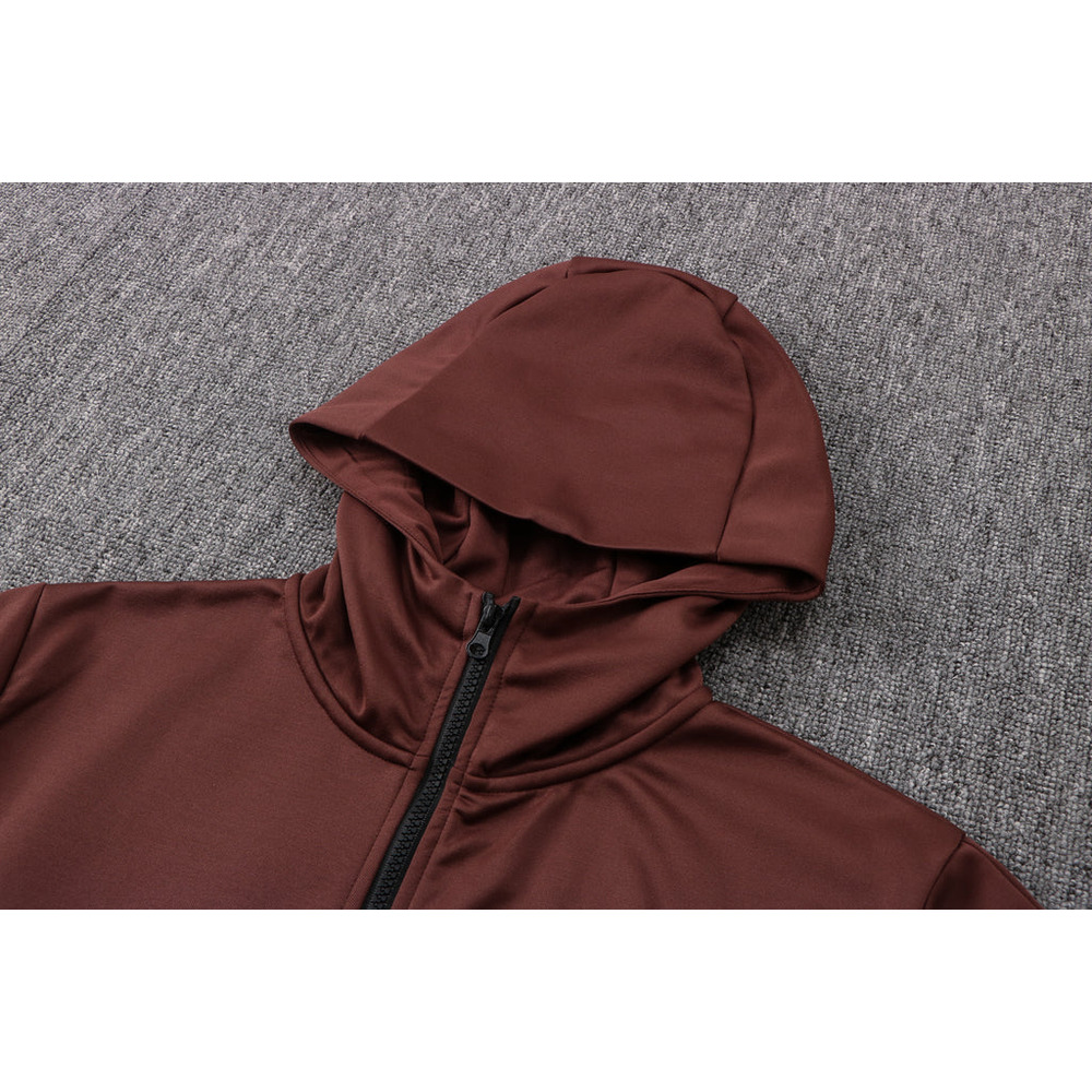 Conjunto de Moletom Nike Sportswear Tech Fleece com Touca Marrom e Rosa