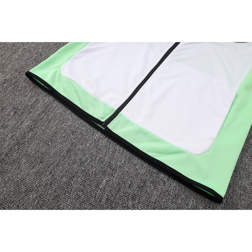 Conjunto de Moletom Nike Sportswear Tech Fleece com Touca Verde e Branco