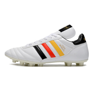 Chuteira Campo Adidas Copa Mundial FG Branca, Preta, Vermelha e Amarela 